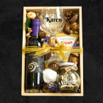 Caja de regalo con vino y queso